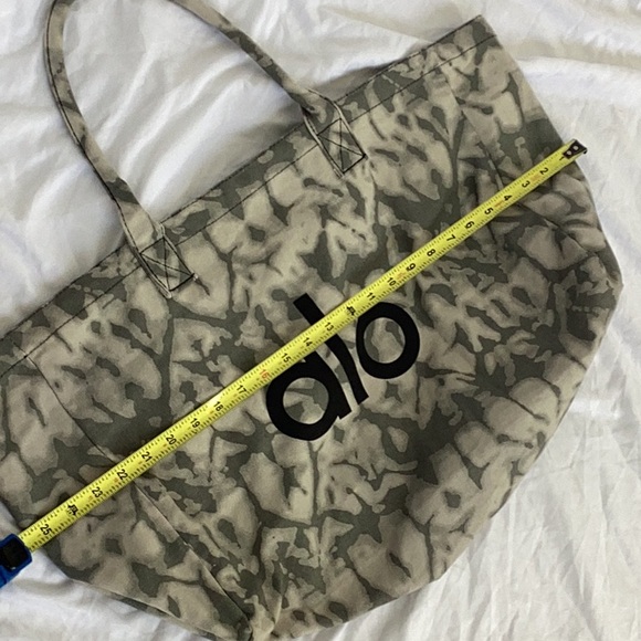 Alo tote bag - Picture 7 of 8